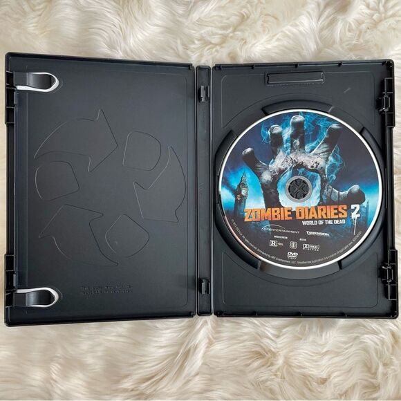 Zombie Diaries 2 World of the Dead (2011) DVD | Excellent | Action Horror Sci-Fi - Picture 3 of 3